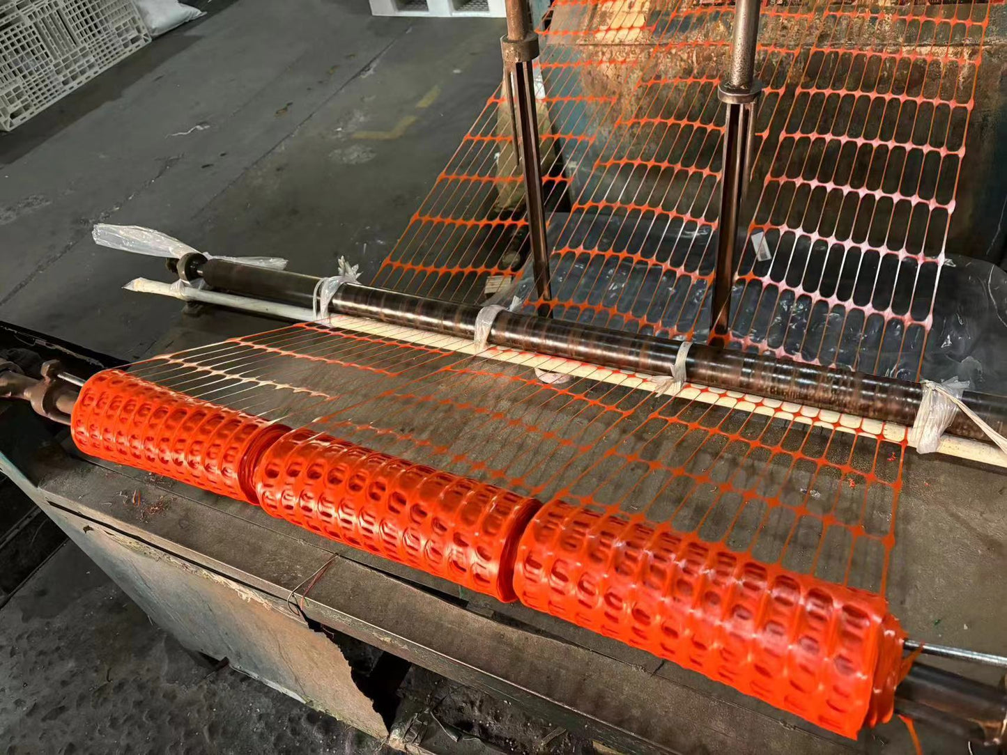 pe underground warning net, plastic buried safety net, stretched pipe isolation net, for municipal engineering